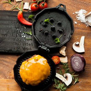 Cast iron burger pan SANTOS Burger Devil 17,5 x 13,5 x 3,8 cm